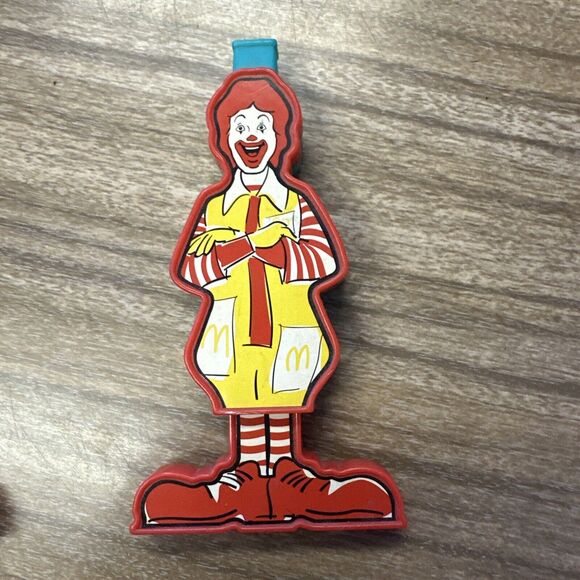 Vintage McDonald's Ronald McDonald Whistle Toy and Cup - Picture 3 of 15